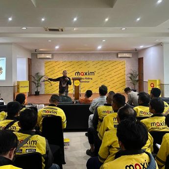 Maxim Indonesia Bekali Mitra Pengemudi Lewat Pelatihan Keselamatan Berkendara