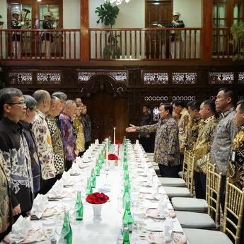 Prabowo Gelar Jamuan Makan Malam dengan Jenderal Militer China Xu Xieqiang, Bahas Apa?