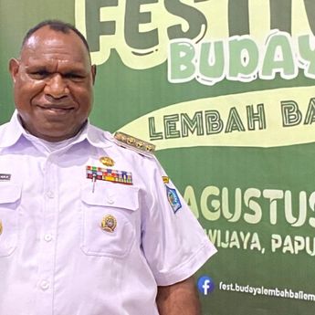 300 Turis Merapat ke Jayawijaya untuk Saksikan Festival Budaya Lembah Baliem 2025