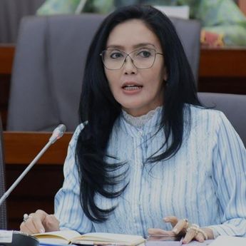 Anggota DPR Rieke Dukung PPATK Bongkar Data Bansos Fiktif