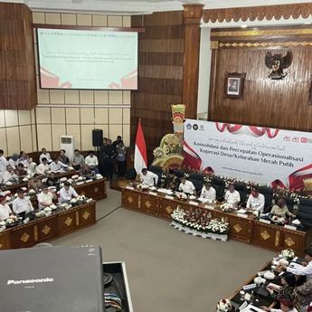 Menko Pangan Pimpin Rapat Percepatan Kopdes Merah Putih di Bali