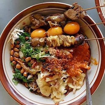 Mantap! Bubur Ayam Masuk Peringkat Pertama Daftar Bubur Terenak di Dunia