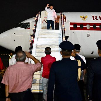Prabowo Akhiri Kunjungan di Singapura Usai Hadiri Parade Hari Nasional 2025