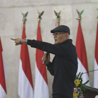 Deddy Corbuzier: Bendera One Piece Boleh Dikibarkan, Asal Hormati Merah Putih