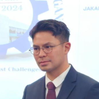 Lama Tak Muncul di Layar Kaca, Fero Walandouw Mendadak Jadi Komisaris