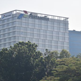 Pertamina Raih Posisi Puncak Fortune Indonesia 100 Tahun 2025