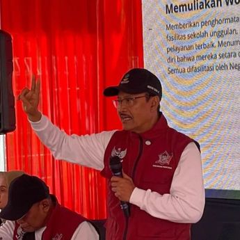 Mensos: Kurikulum Sekolah Rakyat Gabungkan Pendidikan Formal dan Keterampilan