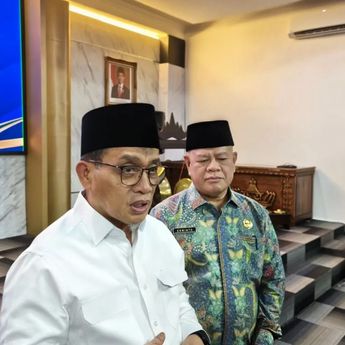 Wamenag Targetkan 2027 Seluruh Guru di Bawah Kemenag Bergaji di Atas Rp2 Juta