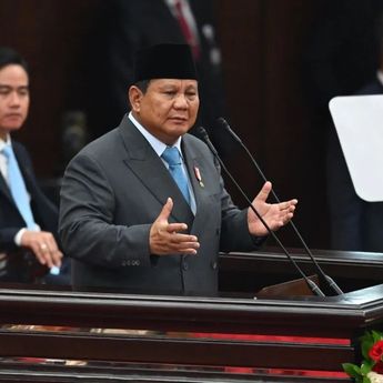 Infografis: 10 Bulan Pemerintahan Prabowo: Lapangan Kerja Bertambah 3,6 Juta, Kemiskinan Turun