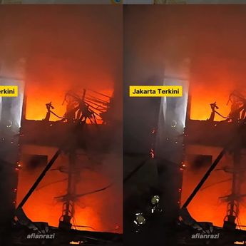 Rumah Warga di Jalan Kramat Lenteng Agung Terbakar Hebat