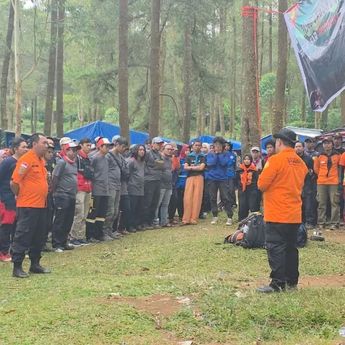 1 Pendaki Meninggal dan 65 Dievakuasi, Tim SAR Tutup Operasi Gunung Bawakaraeng