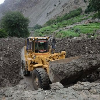 Lebih dari 350 Orang Tewas Akibat Banjir Bandang dan Longsor di Pakistan