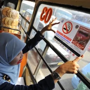 KAI Tegaskan Semua Gerbong Kereta Tetap Bebas Asap Rokok