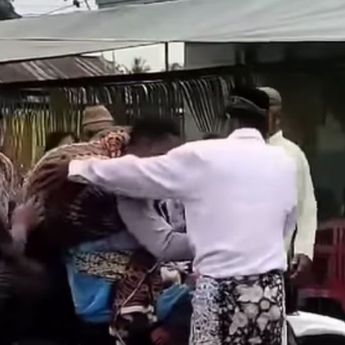 Jenazah Diangkut Pakai Motor Akibat Akses Jalan Sulit di Pinogu Gorontalo