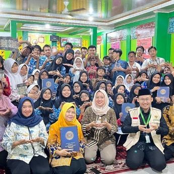 BAZNAS Perluas Dakwah Inklusif Lewat Pengajaran Al-Qur’an Isyarat di SLB