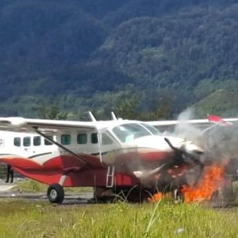 Pesawat Milik Pemkab Puncak Terbakar di Bandara Ilaga, Tak Ada Korban Jiwa