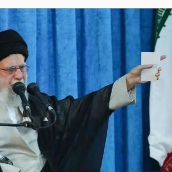 Khamenei: Hubungan Iran dan AS Tak Bisa Dipulihkan
