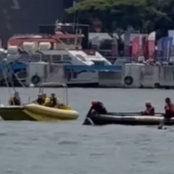 Ngeri! 2 Pembalap F1 Powerboat Tabrakan di Danau Toba