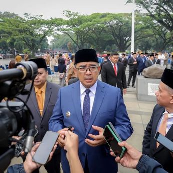 Wali Kota Bandung Berhentikan Sementara Kadispora Eddy Marwoto karena Kasus Korupsi