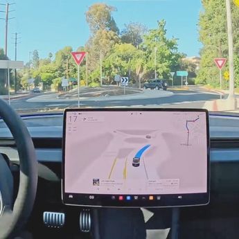 Tesla Luncurkan Update Besar Full Self-Driving Demi Genjot Penjualan