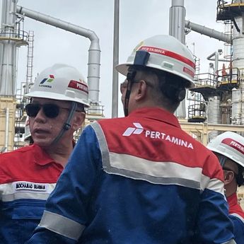 Kilang Dumai dan Balongan Ditargetkan Produksi Avtur Ramah Lingkungan pada 2026