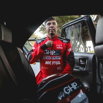 Gurun Sahara Jadi Arena Persiapan Julian Johan Hadapi Dakar Rally 2026