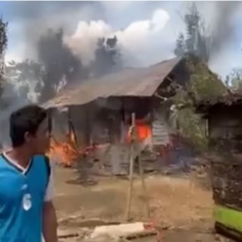 Gas Meledak, Rumah Warga di Kendari Kebakaran Hebat