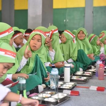 Prabowo: Penerima Program MBG Tembus 23 Juta Orang per 28 Agustus 2025