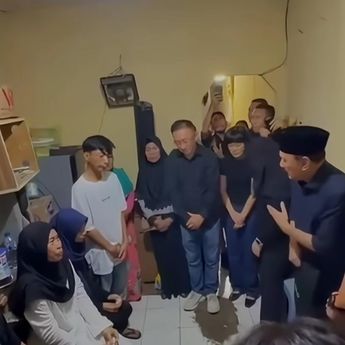 Komut dan Dirut GoTo Temui Keluarga Almarhum Affan Kurniawan, Serahkan Langsung Santunan dan Beasiswa
