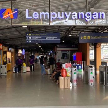 KAI Terapkan Berhenti Luar Biasa di Stasiun Jatinegara dan Lempuyangan