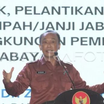 BKN Anugerahkan Pangkat Anumerta kepada Tiga ASN Korban Insiden DPRD Makassar