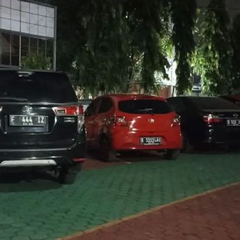 KPK Sita 15 Mobil Milik Anggota DPR RI Satori dalam Kasus Dugaan Korupsi CSR BI–OJK