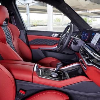 Tanpa Kulit Asli, Masihkah Interior Mobil Terlihat Mewah?