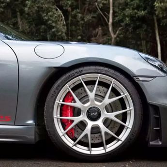 Porsche Setop Produksi Boxster dan Cayman Bermesin Bensin