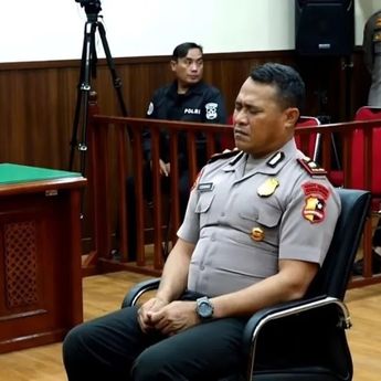 Kompol Cosmas Ngaku Baru Tahu Affan Tertabrak Rantis Setelah Video Viral