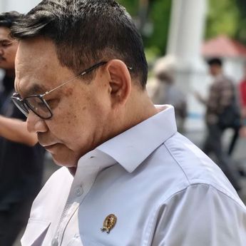 Dudung Sebut Ada Pihak yang Menunggangi Demo Mahasiswa dan Buruh