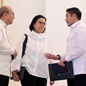 Sri Mulyani Bocorkan Arahan Prabowo di Rapat Kabinet: Perbaiki Fasum hingga Hadapi Persaingan Global