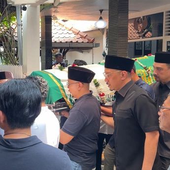Sebelum Meninggal, Arif Budimanta Pingsan Usai Salat Jumat