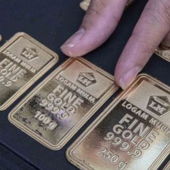 Harga Emas Antam Akhir Pekan, Segram Tembus Rp2.060.000