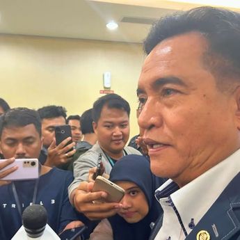 Yusril Persilakan DPR Revisi Draf RUU Perampasan Aset