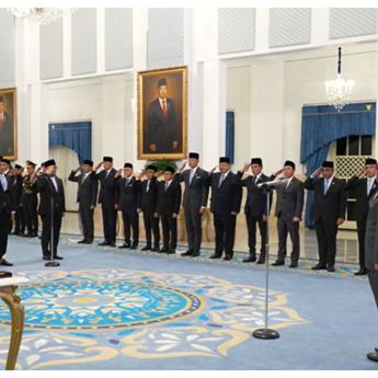Prabowo Resmi Lantik 4 Menteri dan 1 Wamen Baru