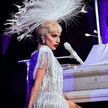 Lady Gaga Sabet Penghargaan Artis Terbaik di MTV VMA 2025