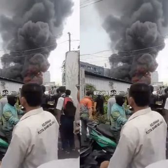 Kebakaran Mengerikan Hantam Rumah di Kota Bambu Selatan Jakbar