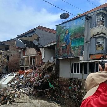 4 Orang Hilang Terbawa Banjir di Denpasar