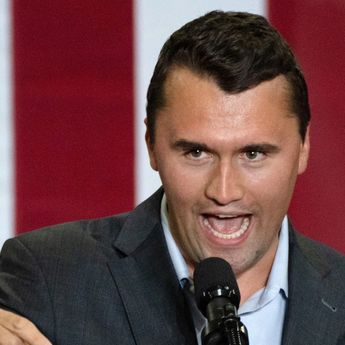 Aktivis Konservatif Charlie Kirk Tewas Ditembak di Universitas Utah Valley