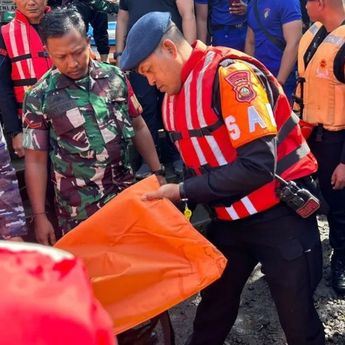 Tim SAR Ditpolairud Polda Bali Temukan 4 Korban Perempuan Akibat Banjir