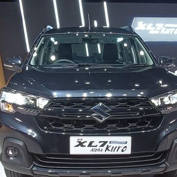 Suzuki New XL7 Hybrid Alpha Kuro Resmi Meluncur, Tampil Lebih Gagah dan Elegan