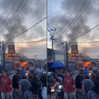 Kebakaran Mengerikan Melanda Toko Stasiun Haurgeulis, Jadi Tontonan Warga