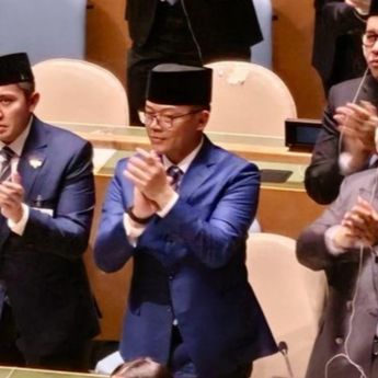 Macron Umumkan Prancis Akui Palestina, Prabowo Beri Standing Ovation