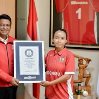 Guinness World Records Resmikan Rekor Atlet Cricket Indonesia Rohmalia Rohmalia